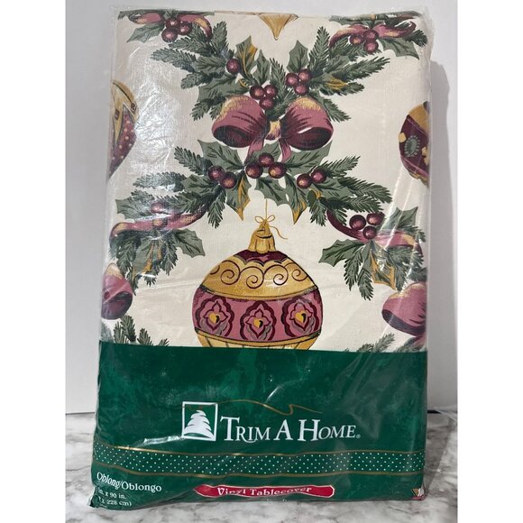 Vintage NEW Trim A Home Xmas Oblong Vinyl Tablecloth 52" X 90" Flannel-Backed - Picture 1 of 6